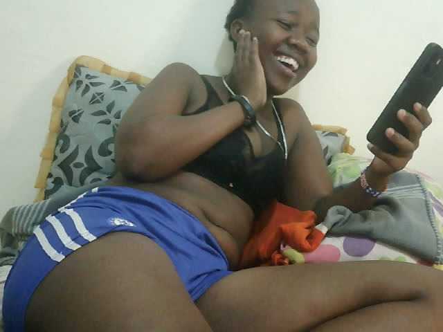 Blackdoll1 live cam on BongaCams