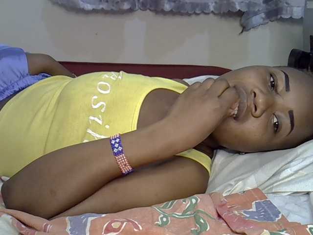 Blackdoll1 live cam on BongaCams