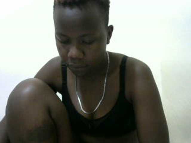 Blackdoll1 live cam on BongaCams