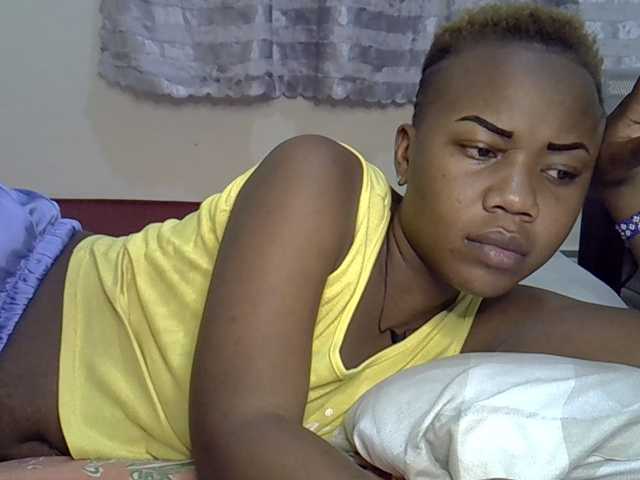 Blackdoll1 live cam on BongaCams
