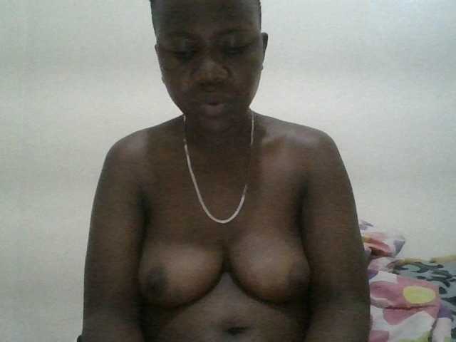 Blackdoll1 live cam on BongaCams