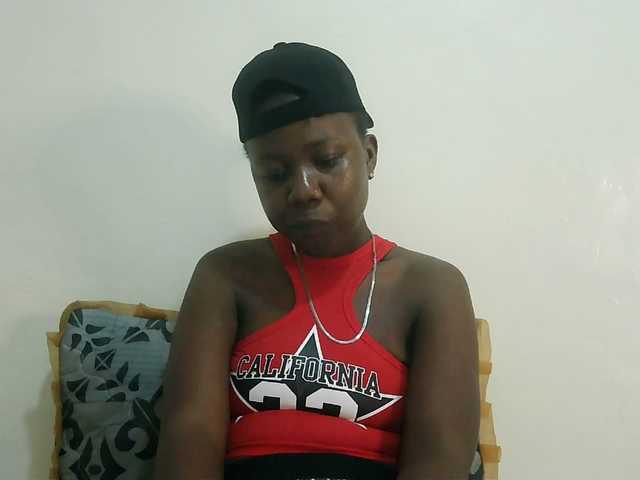 Blackdoll1 live cam on BongaCams