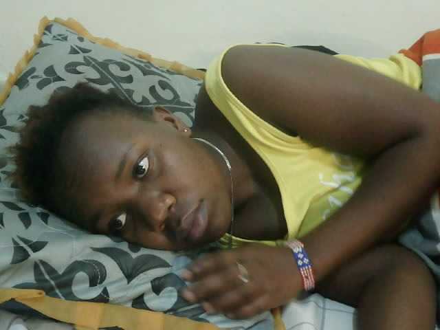 Blackdoll1 live cam on BongaCams