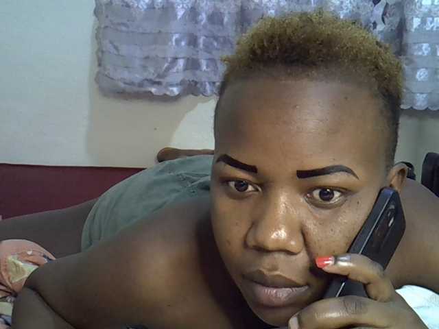 Blackdoll1 live cam on BongaCams