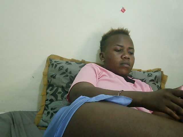 Blackdoll1 live cam on BongaCams
