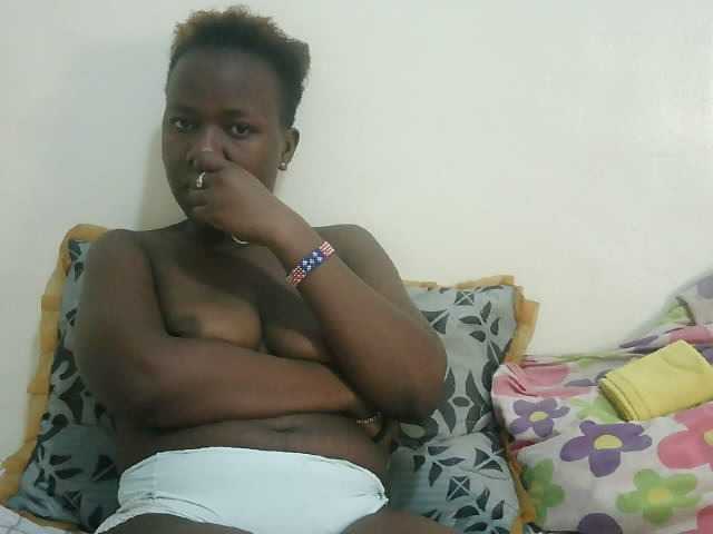 Blackdoll1 live cam on BongaCams