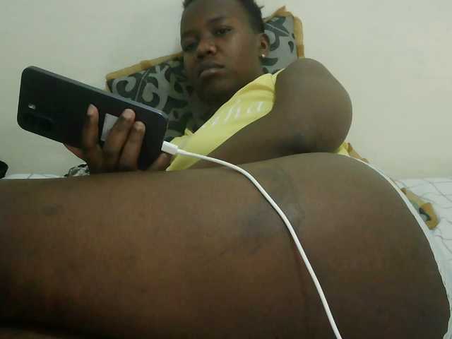 Blackdoll1 live cam on BongaCams