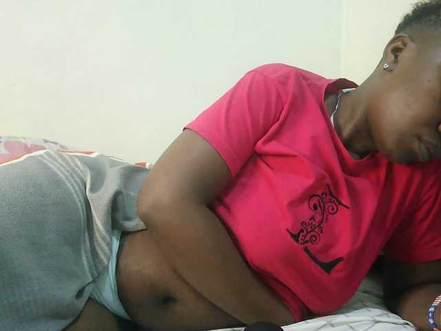 Blackdoll1 live cam on BongaCams