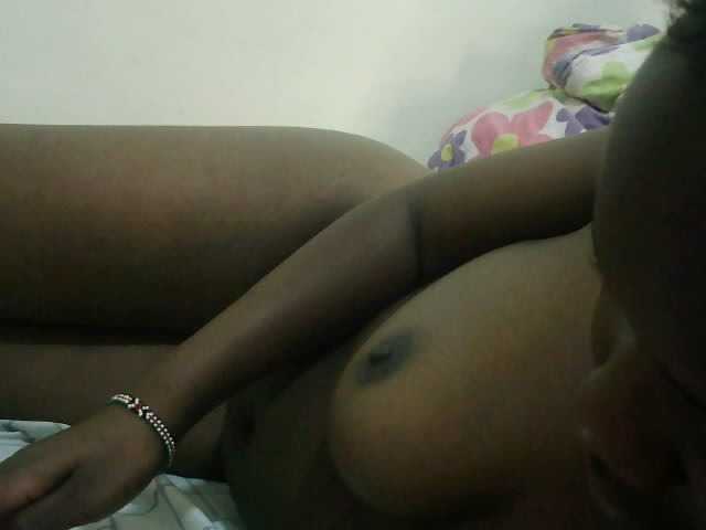 Blackdoll1 live cam on BongaCams