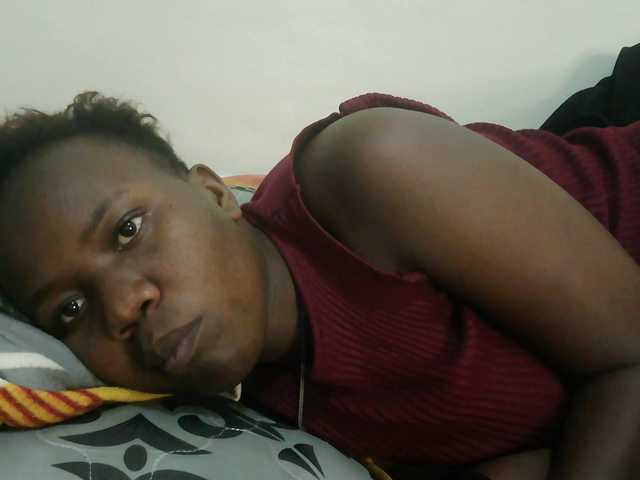 Blackdoll1 live cam on BongaCams