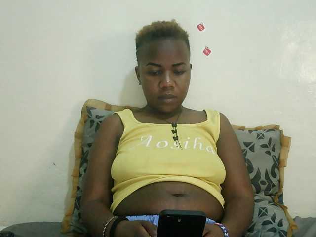 Blackdoll1 live cam on BongaCams