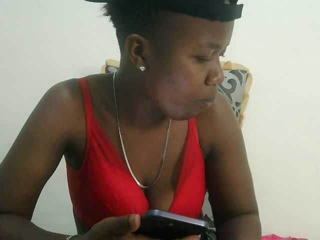 Blackdoll1 live cam on BongaCams