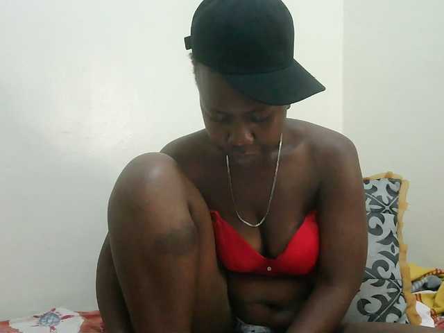 Blackdoll1 live cam on