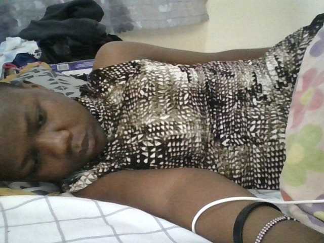 Blackdoll1 live cam on BongaCams