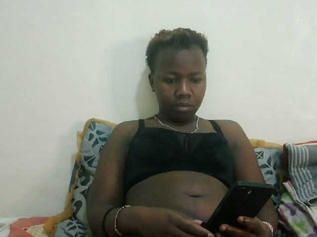 Blackdoll1 live cam on BongaCams