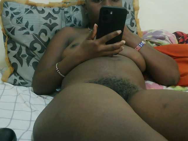 Blackdoll1 live cam on BongaCams