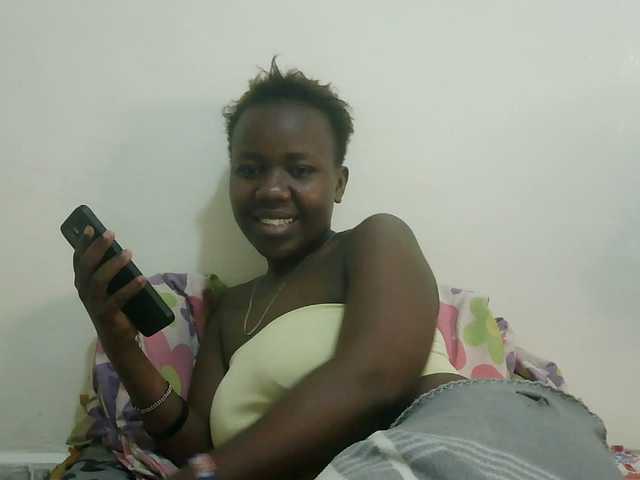 Blackdoll1 live cam on BongaCams