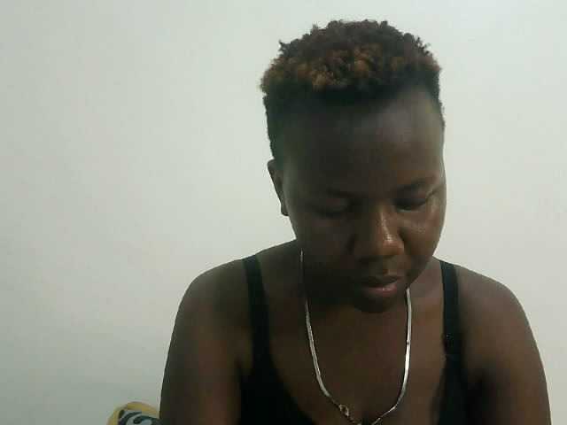 Blackdoll1 live cam on BongaCams