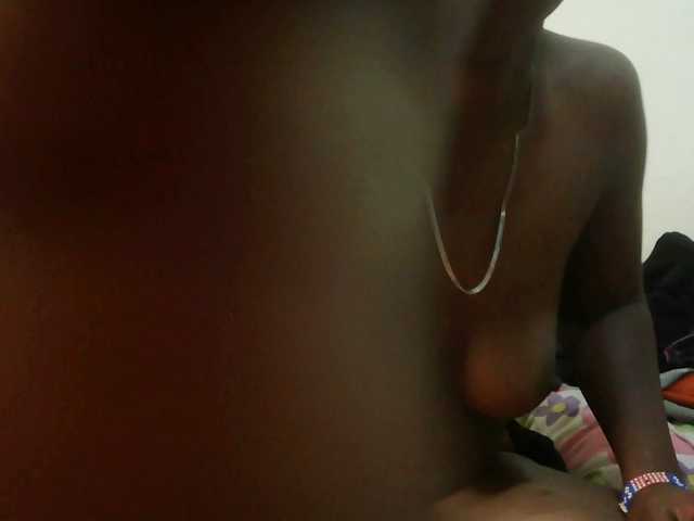 Blackdoll1 live cam on BongaCams