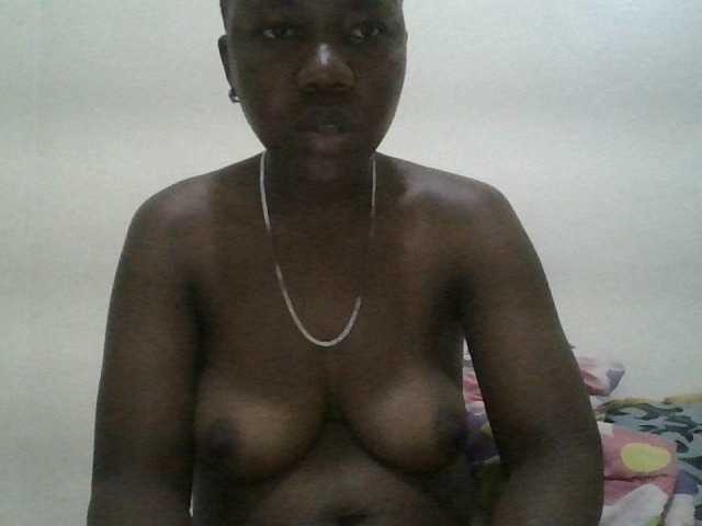 Blackdoll1 live cam on BongaCams