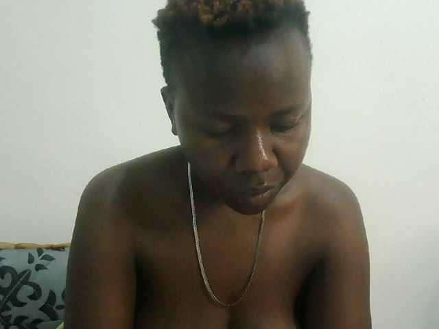 Blackdoll1 live cam on BongaCams