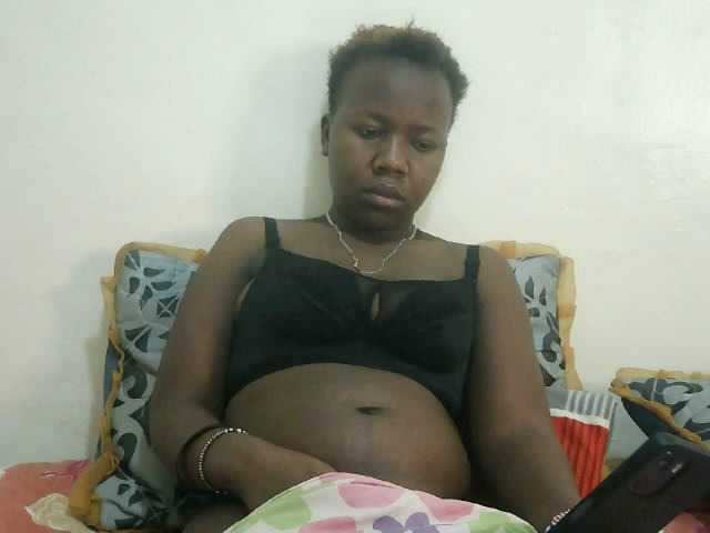 Blackdoll1 live cam on BongaCams