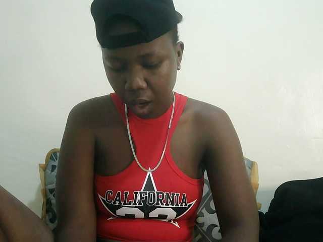 Blackdoll1 live cam on BongaCams