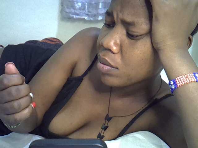 Blackdoll1 live cam on BongaCams