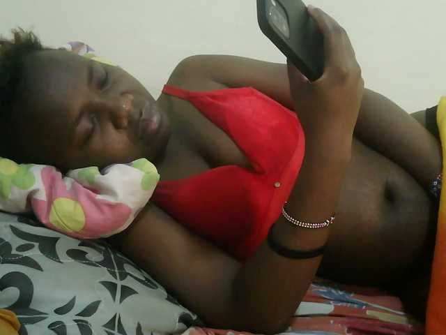 Blackdoll1 live cam on BongaCams