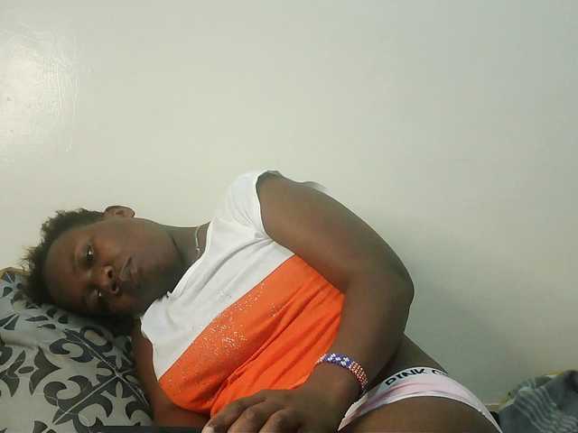 Blackdoll1 live cam on BongaCams
