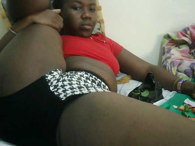 Blackdoll1 live cam on BongaCams