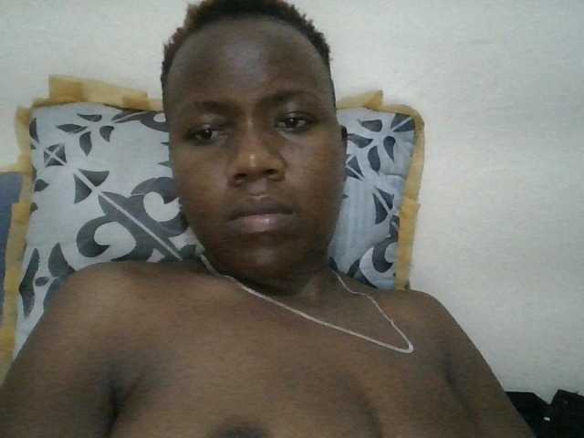 Blackdoll1 live cam on BongaCams