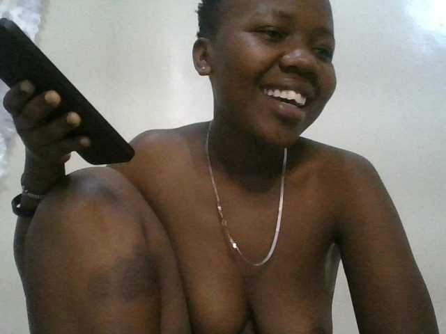 Blackdoll1 live cam on BongaCams