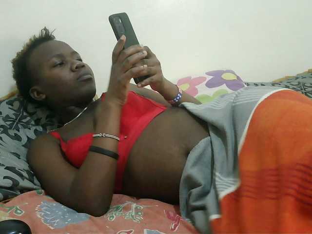 Blackdoll1 live cam on BongaCams