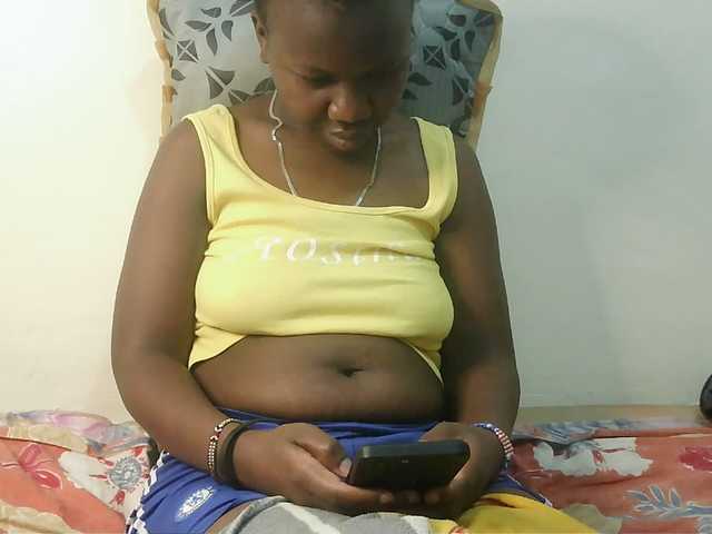 Blackdoll1 live cam on BongaCams