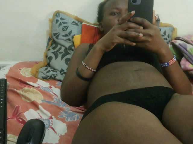 Blackdoll1 live cam on BongaCams