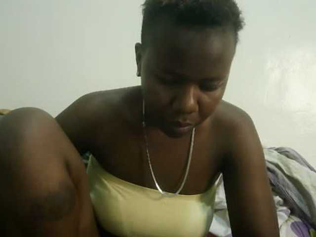 Blackdoll1 live cam on BongaCams