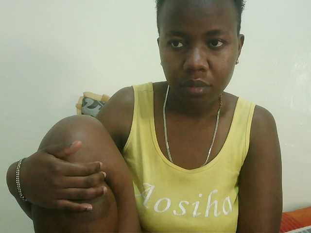 Blackdoll1 live cam on BongaCams