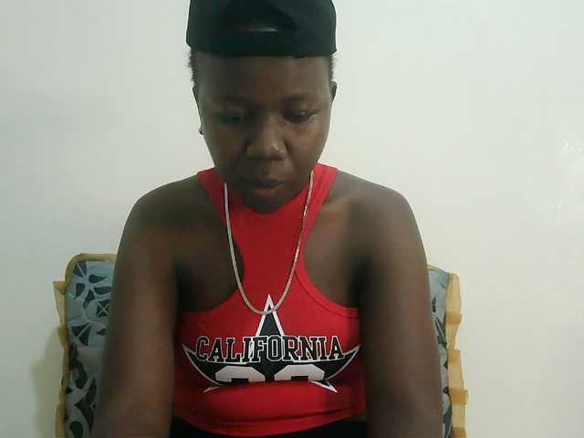 Blackdoll1 live cam on BongaCams