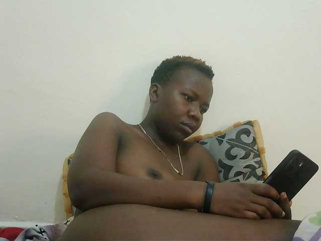 Blackdoll1 live cam on BongaCams