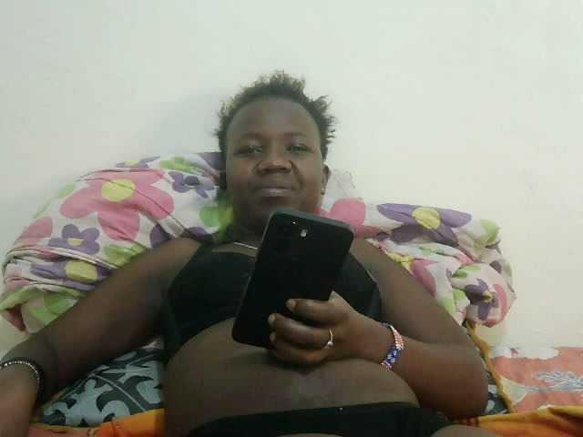 Blackdoll1 live cam on BongaCams