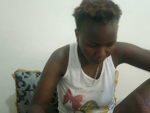Blackdoll1 live cam on BongaCams