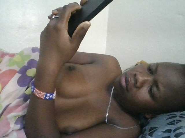 Blackdoll1 live cam on BongaCams