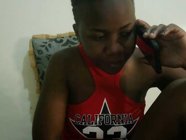 Blackdoll1 live cam on BongaCams