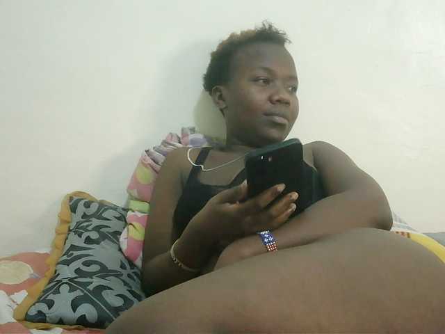 Blackdoll1 live cam on BongaCams