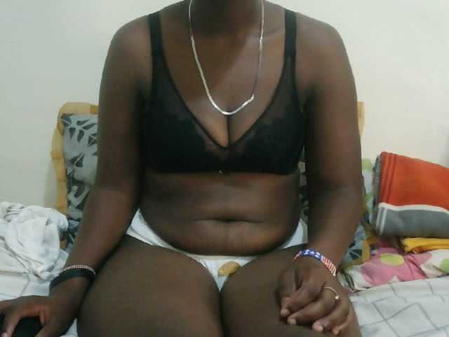 Blackdoll1 live webcam show