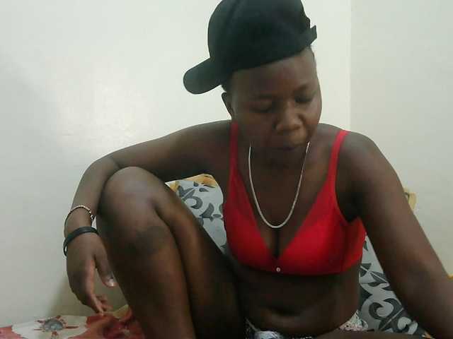 Blackdoll1 live cam on 