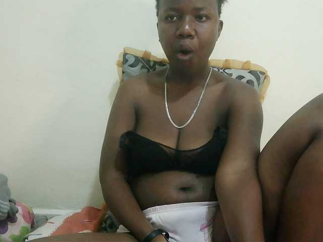 Blackdoll1 live cam on BongaCams