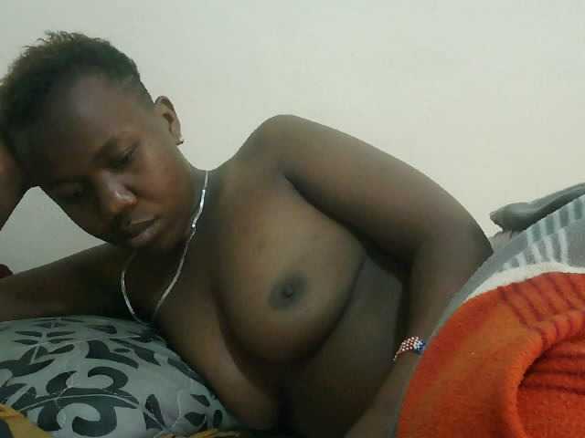 Blackdoll1 live cam on BongaCams