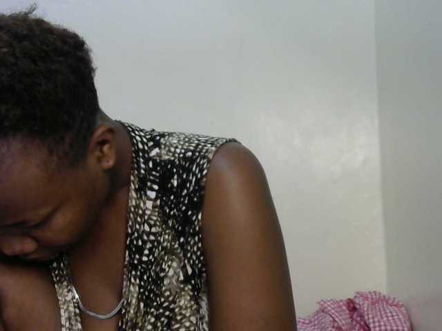 Blackdoll1 live cam on BongaCams